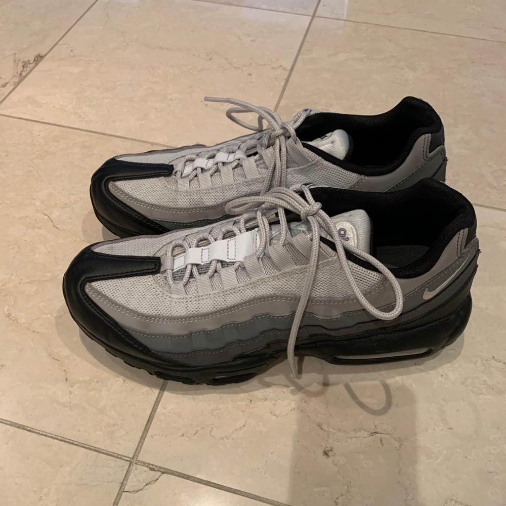 Nike Men’s Air Max 95